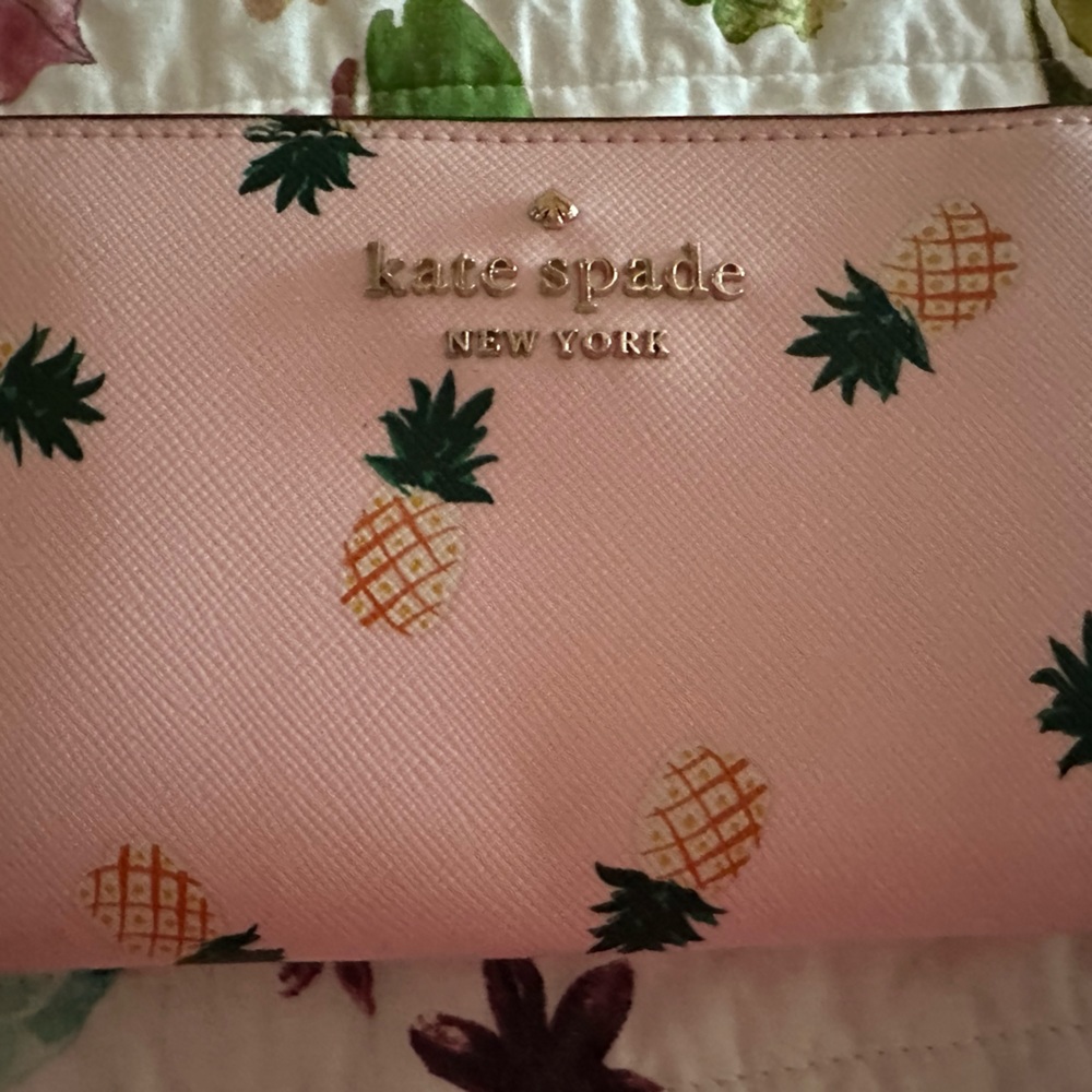 Kate Spade pineapple wallet